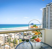 Surfers Beachside Holiday Apartments - Perths Hotel