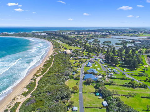 Surfside Holiday Park Warrnambool - Perths Hotel 1