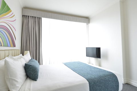 Sydney Hotel Harbour Suites - Perths Hotel 1