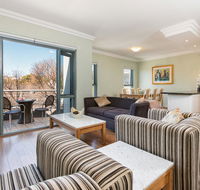 SYDNEY INNER CITY SANCTUARY - Free Parking - Perths Hotel