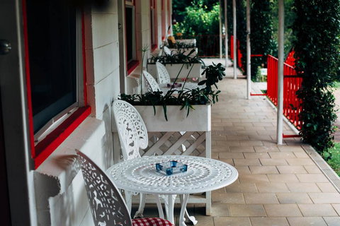 Tall Trees Motel Mountain Retreat - Perths Hotel 2