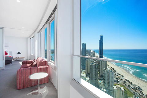 Tallest Tower SkyHomes  -  9 Hamilton Avenue - Perths Hotel 0