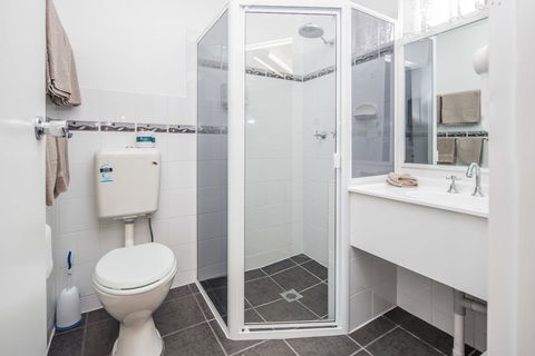 Tally Ho Motor Inn - Perths Hotel 3