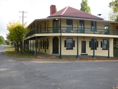 Tenterfield Lodge - Perths Hotel 1