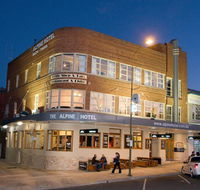 The Alpine Hotel - Perths Hotel