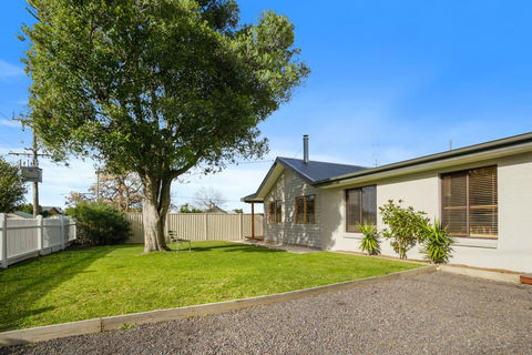 THE ASHMAN HOUSE - Modern And Close To Town - Perths Hotel 3