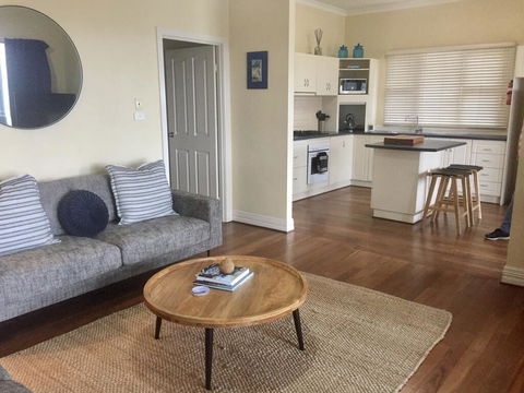 The Beach House & Villas - Perths Hotel 3