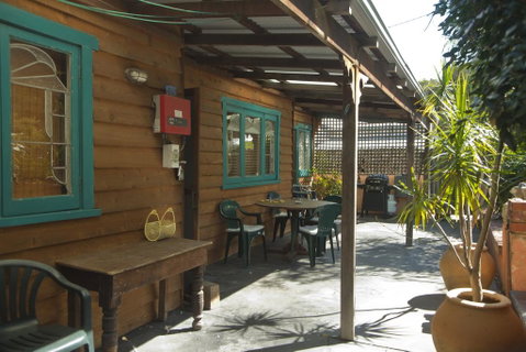 The Beach House - Fremantle - Perths Hotel 3