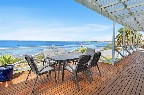 The Beach House - Point Turton - Perths Hotel 1