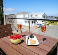 The Beach House At Bayside