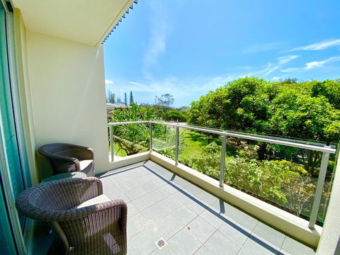 The Beach Resort Cabarita - Perths Hotel 2