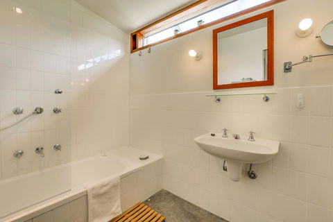 Brampton Cottage - Perths Hotel 15