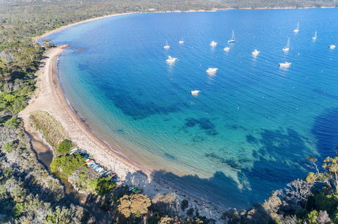 Freycinet Haven - Perths Hotel 1