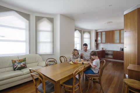 Roxburgh House Apartments - Perths Hotel 11