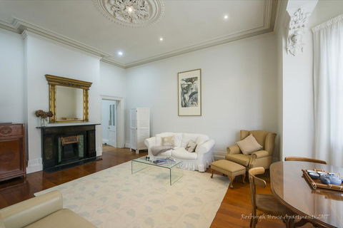 Roxburgh House Apartments - Perths Hotel 7