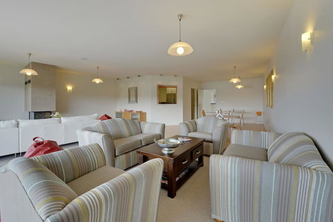 The Cove Kettering - Perths Hotel 15