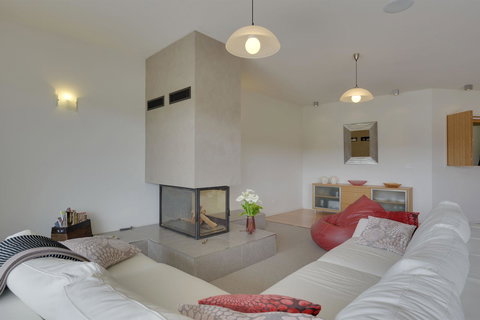 The Cove Kettering - Perths Hotel 17