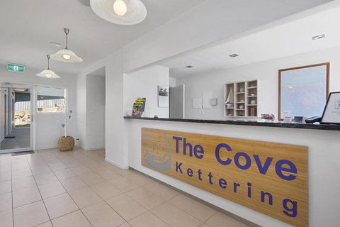 The Cove Kettering - Perths Hotel 9