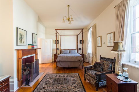Grand Old Duke - Perths Hotel 28