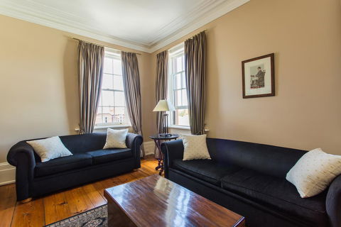 Grand Old Duke - Perths Hotel 19