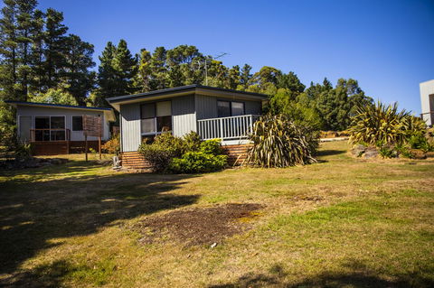 Little Norfolk Bay Events And Chalets - Perths Hotel 3
