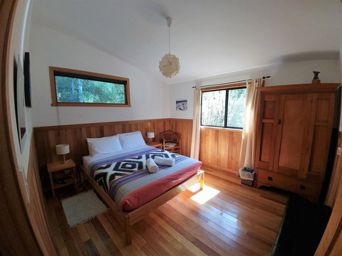 Southern Forest Accommodation - Perths Hotel 8