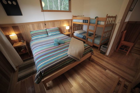 Southern Forest Accommodation - Perths Hotel 15