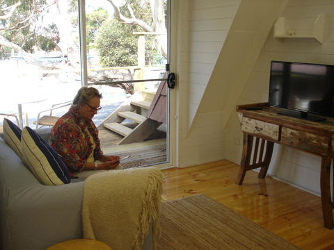 Bicheno By The Bay - Perths Hotel 12