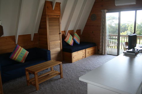 Bicheno By The Bay - Perths Hotel 22