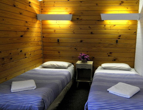Bicheno By The Bay - Perths Hotel 23