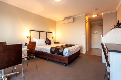 Beachfront Bicheno - Perths Hotel 20