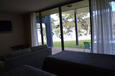 Lufra Hotel And Apartments - Perths Hotel 28