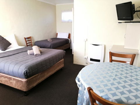 Wintersun Gardens Motel - Perths Hotel 11