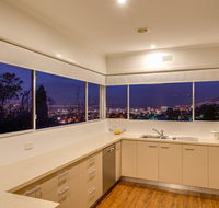 City Lights - Perths Hotel