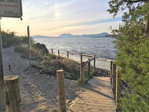 Sunrise On The Bay - Perths Hotel 22