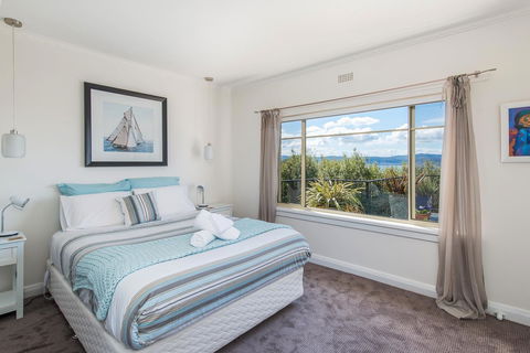Sunrise On The Bay - Perths Hotel 14