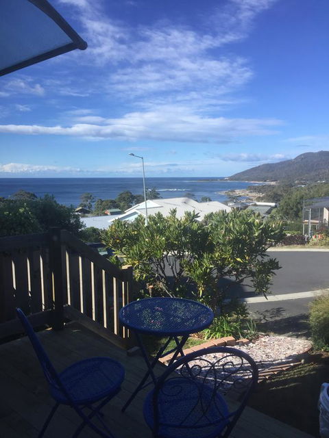 Bicheno Bell - Perths Hotel 5