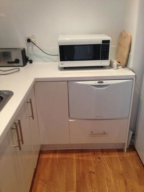 Hobart Colonial Apartment - Perths Hotel 3