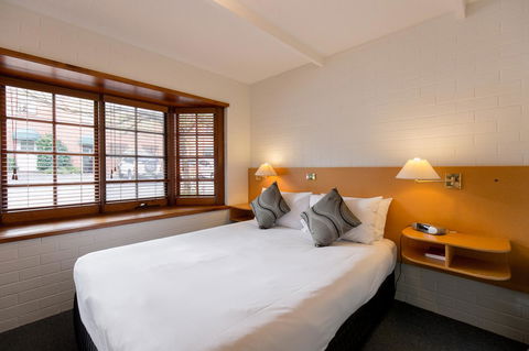 Bay Hotel Apartments - Perths Hotel 1