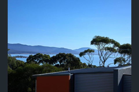 Bicheno Views On Douglas - Perths Hotel 2