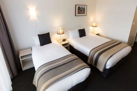 Shoreline Hotel - Perths Hotel 23