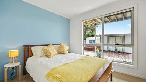Seas The Day - Seaside Getaway - Perths Hotel 9