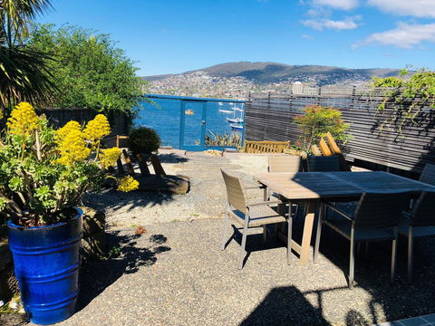 My Hobart Stay - Holiday Rentals - Perths Hotel 1