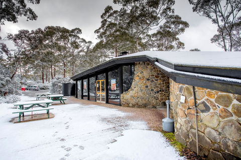 Discovery Parks - Cradle Mountain - Perths Hotel 0