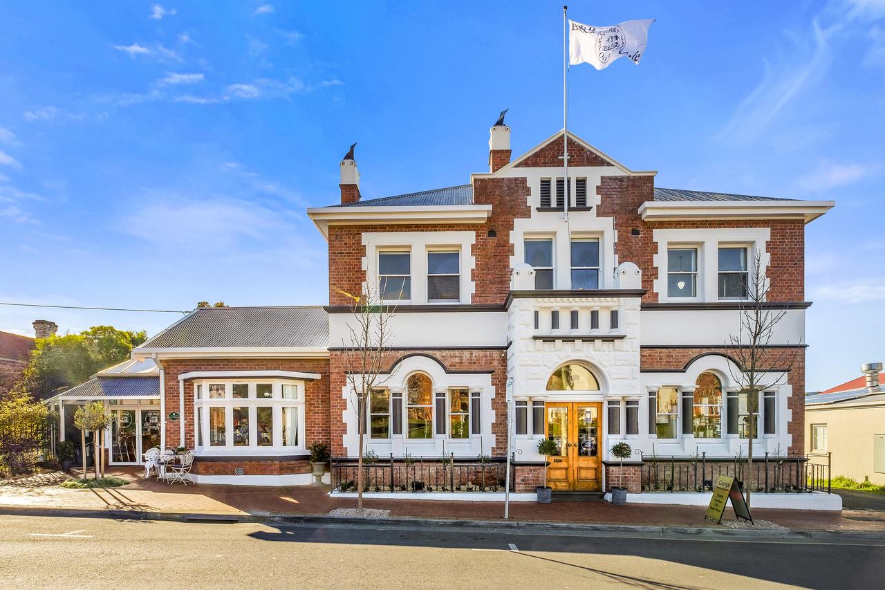 Cygnet TAS Perths Hotel