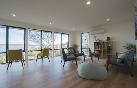 Amazing Sea Views Luxury Guest House - Perths Hotel 7