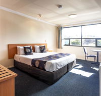 Black Buffalo - Perths Hotel