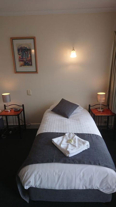 Mt Lyell Motor Inn - Perths Hotel 25