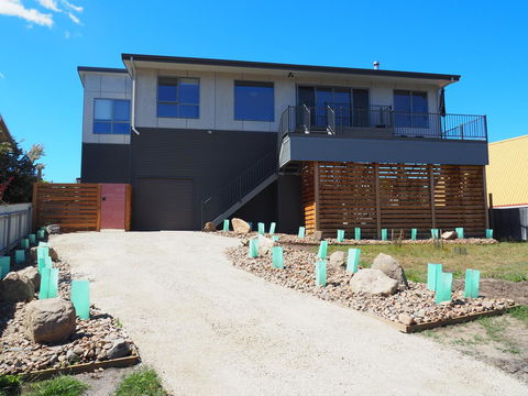 GRANITE BEACH HOUSE @ Bay Of Fires - Perths Hotel 15