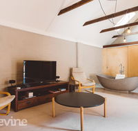 Devine Stays - Hayloft on ELizabeth - Perths Hotel